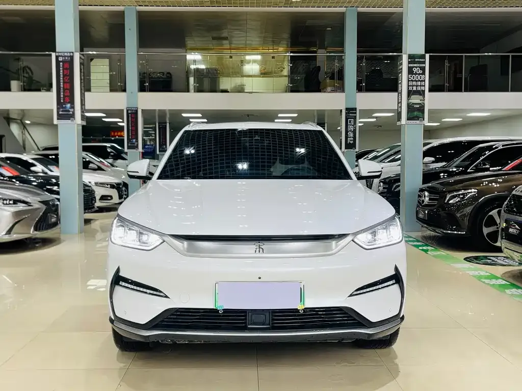 BYD PLUS New Energy — фото 2