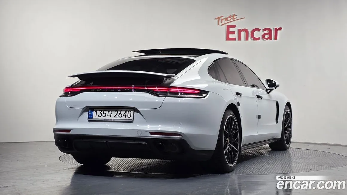 Porsche Panamera — фото 4