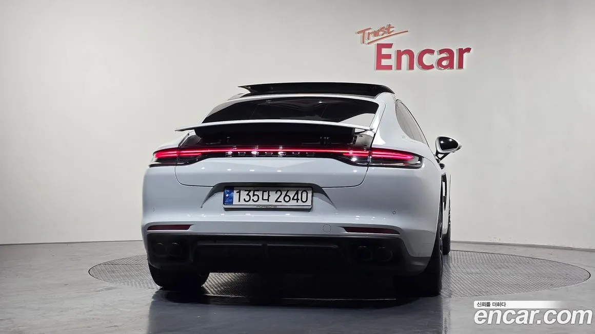 Porsche Panamera — фото 2