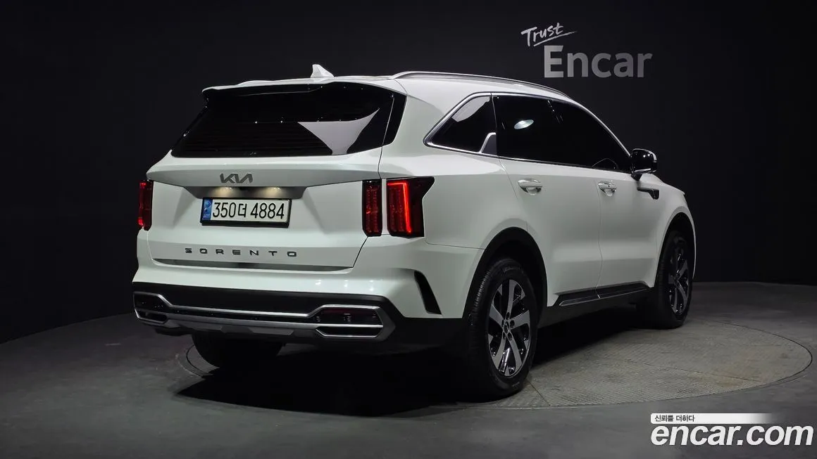 Kia Sorento — фото 3