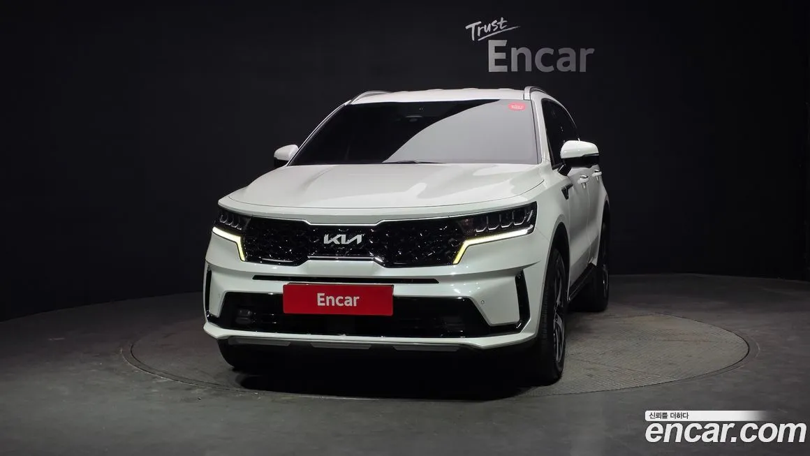 Kia Sorento — фото 9
