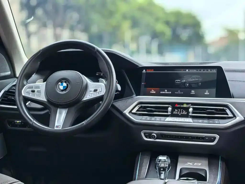 BMW X5 — фото 2