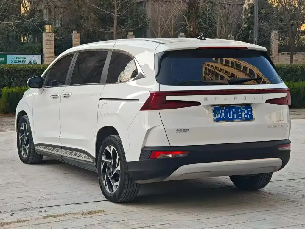 Hyundai Custo — фото 9