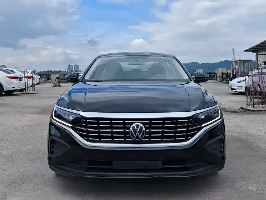 Volkswagen Passat — фото 2