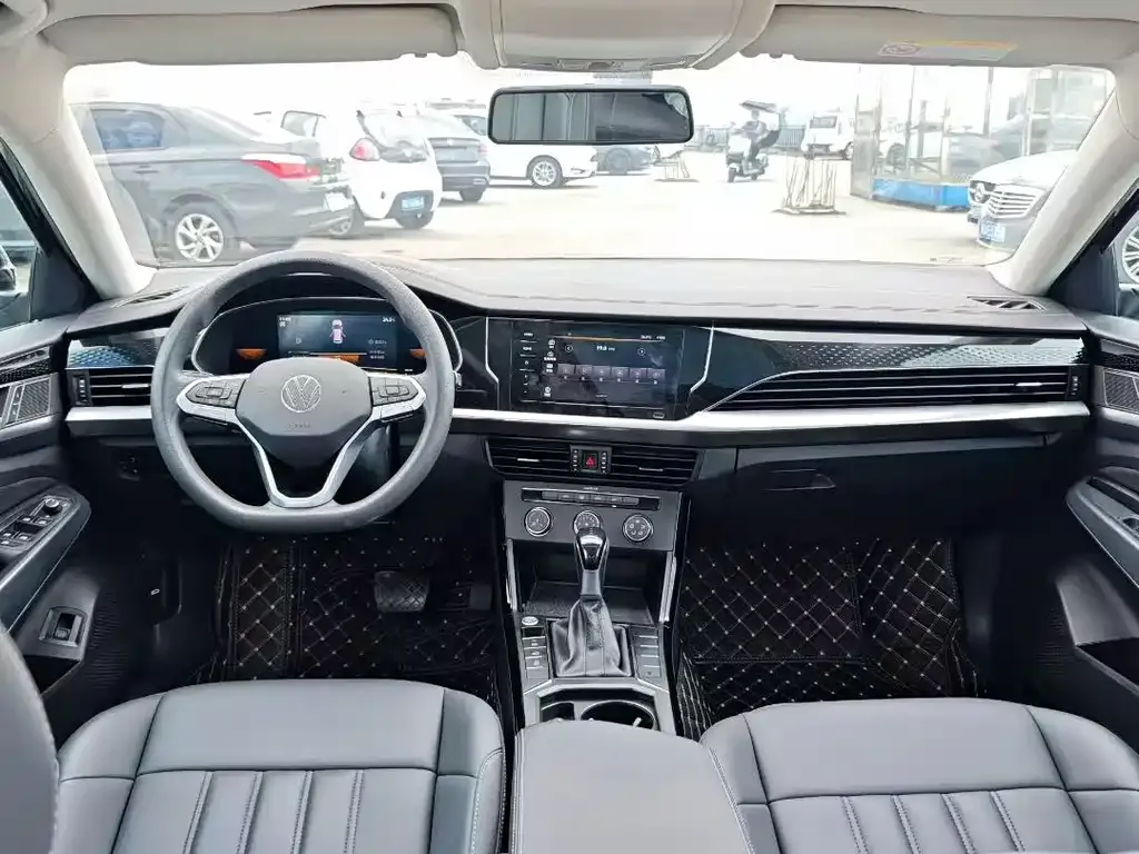Volkswagen Passat — фото 5