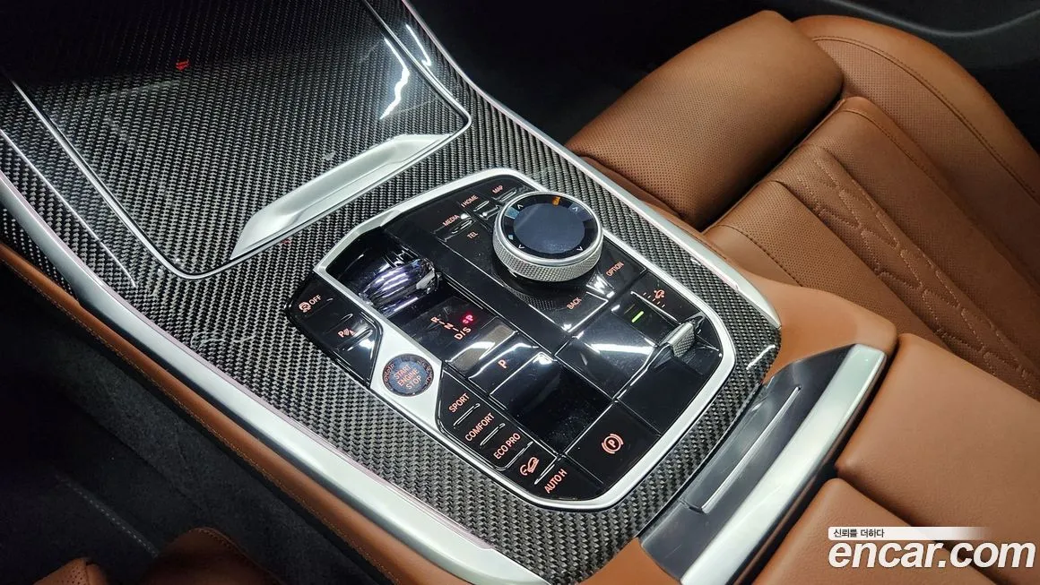 BMW X7 — фото 9