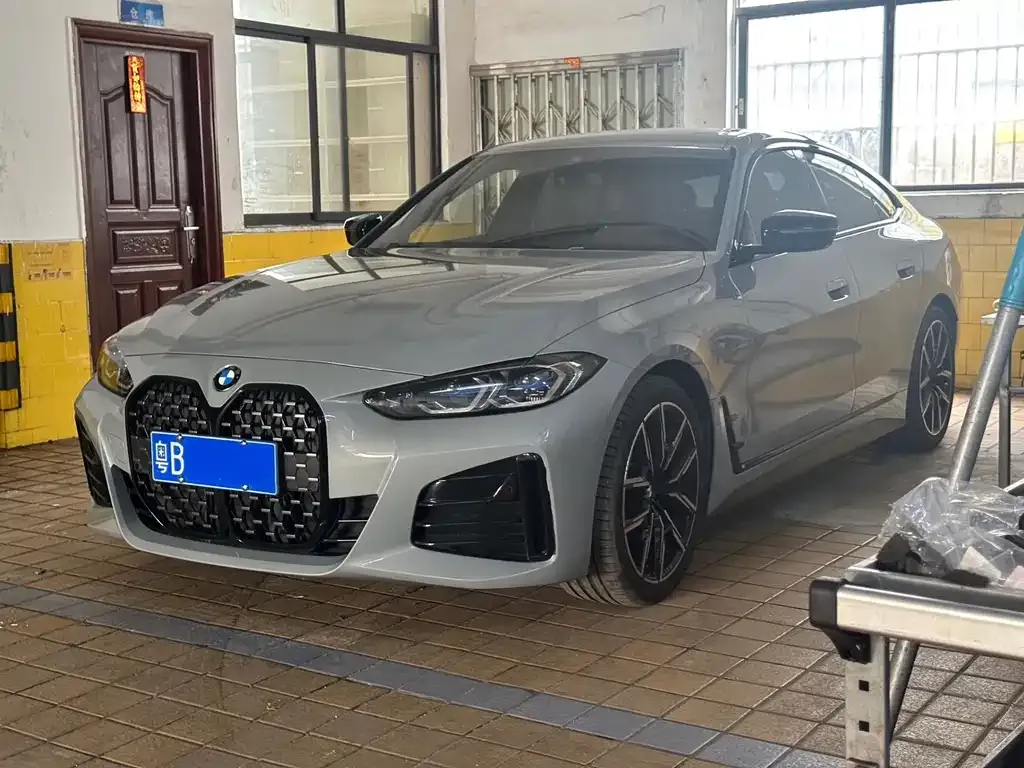 BMW 4 Series — фото 1