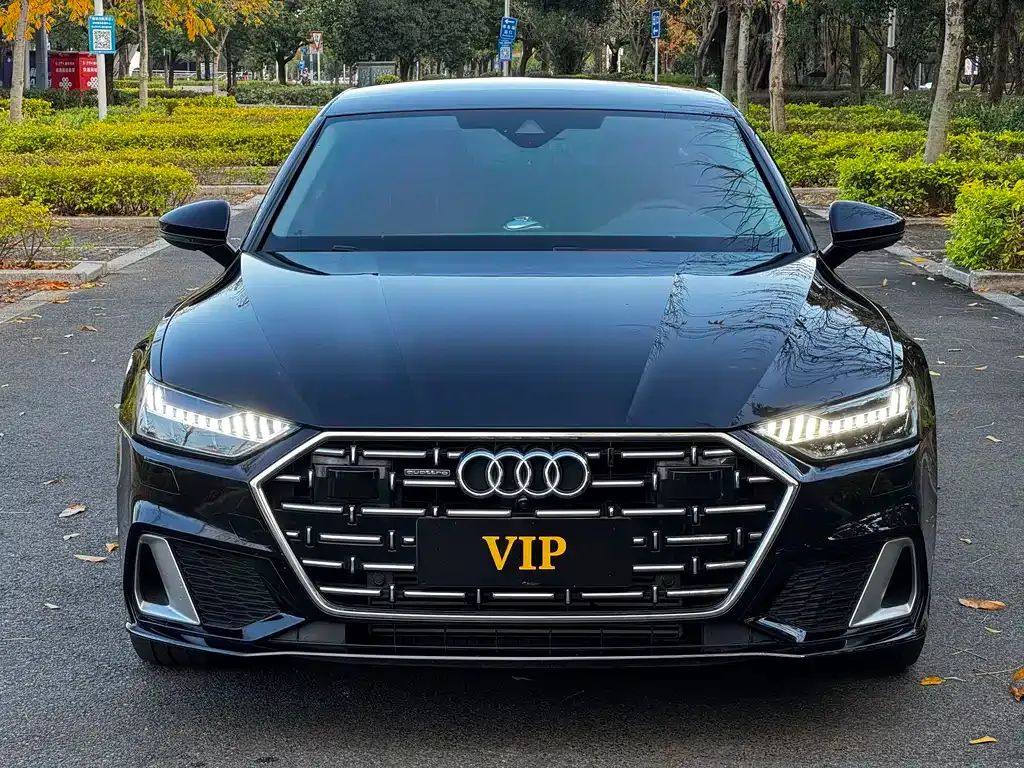 Audi A7L — фото 3