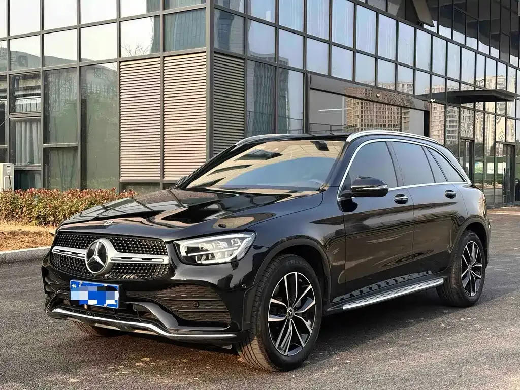 Mercedes-Benz GLC — фото 1