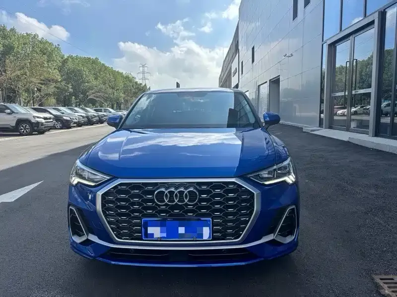 Audi Q3 Sportback — фото 2