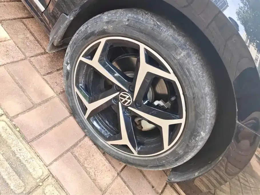 Volkswagen Passat — фото 2