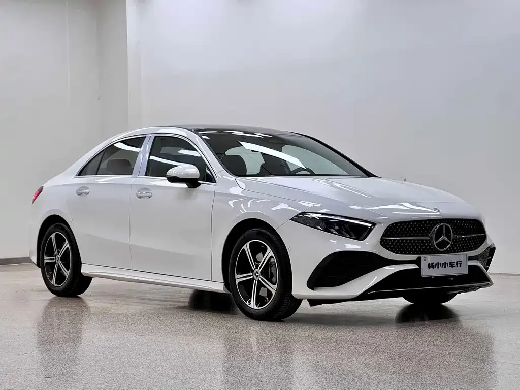 Mercedes-Benz A-Class — фото 3