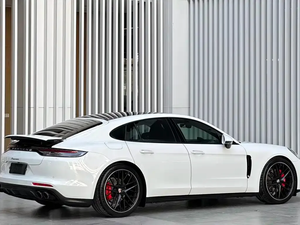Porsche Panamera — фото 8