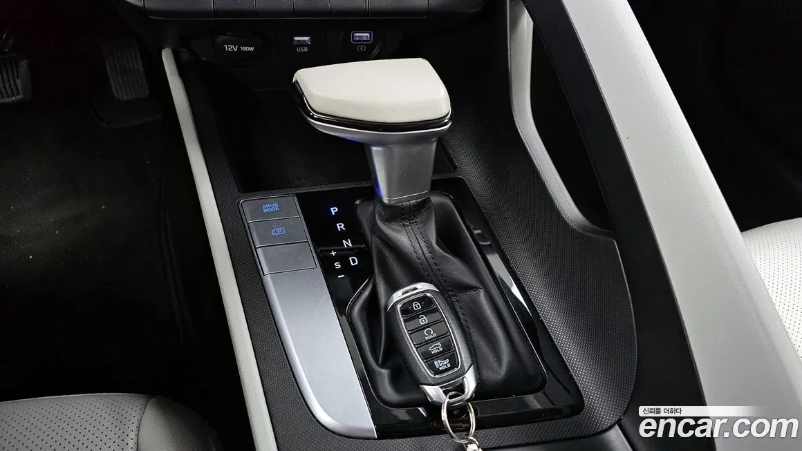 Hyundai AVANTE — фото 9