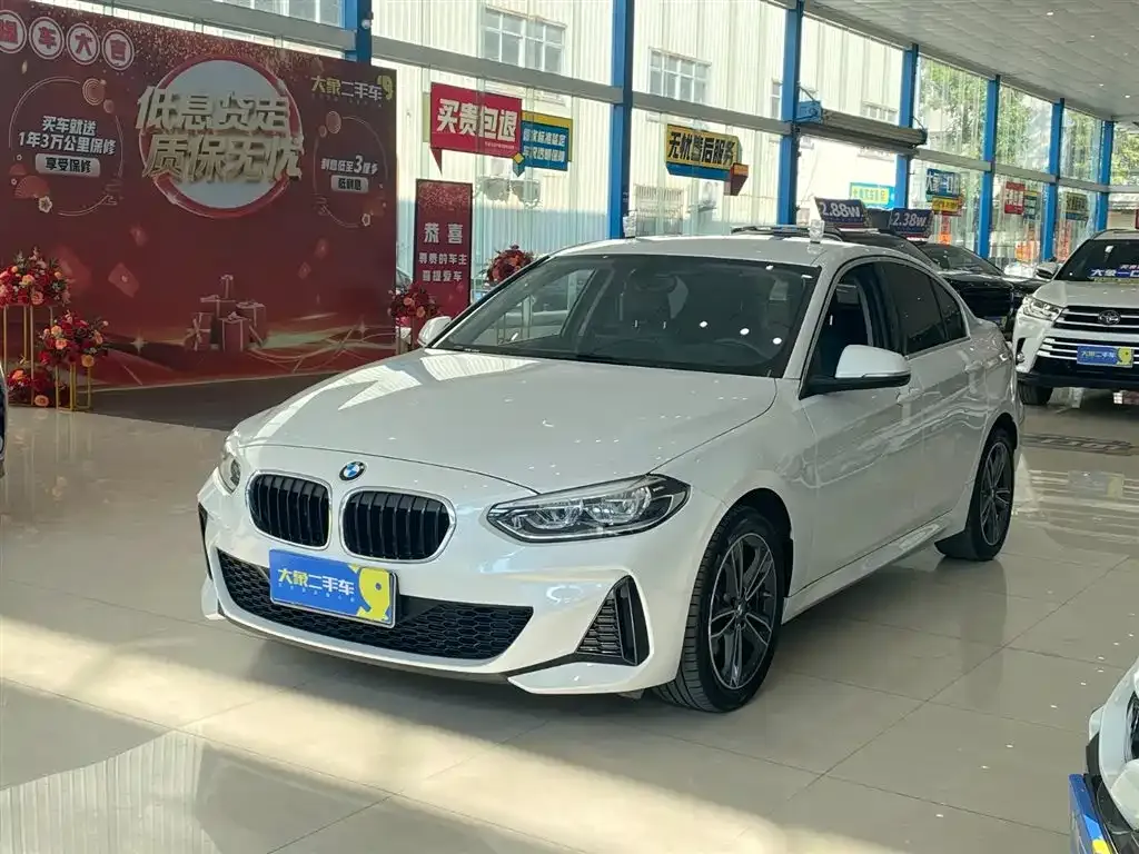 BMW 1 Series — фото 1