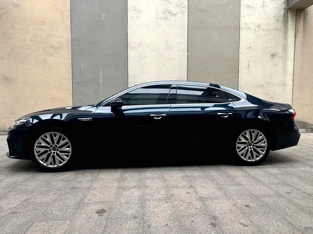 Audi A7L — фото 4