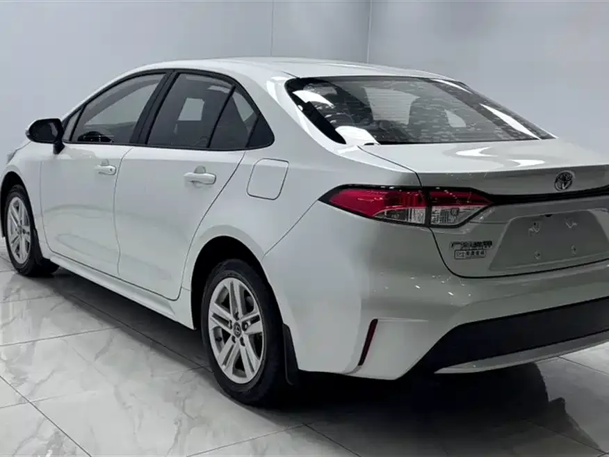 Toyota Levin — фото 5
