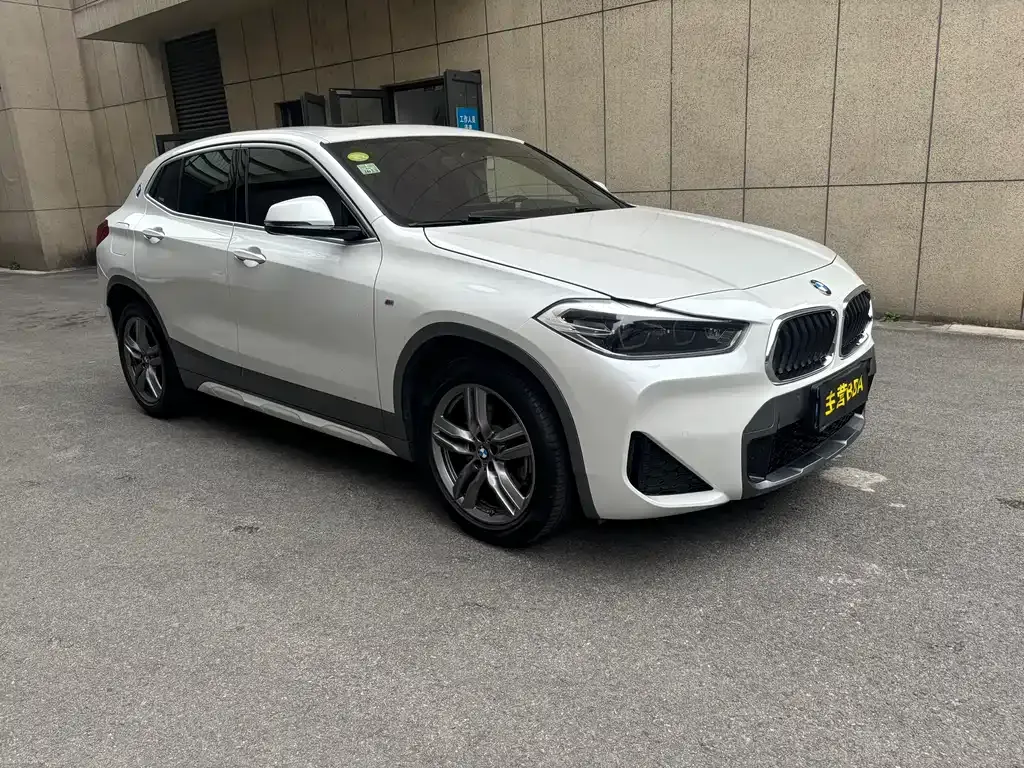 BMW X2 — фото 8
