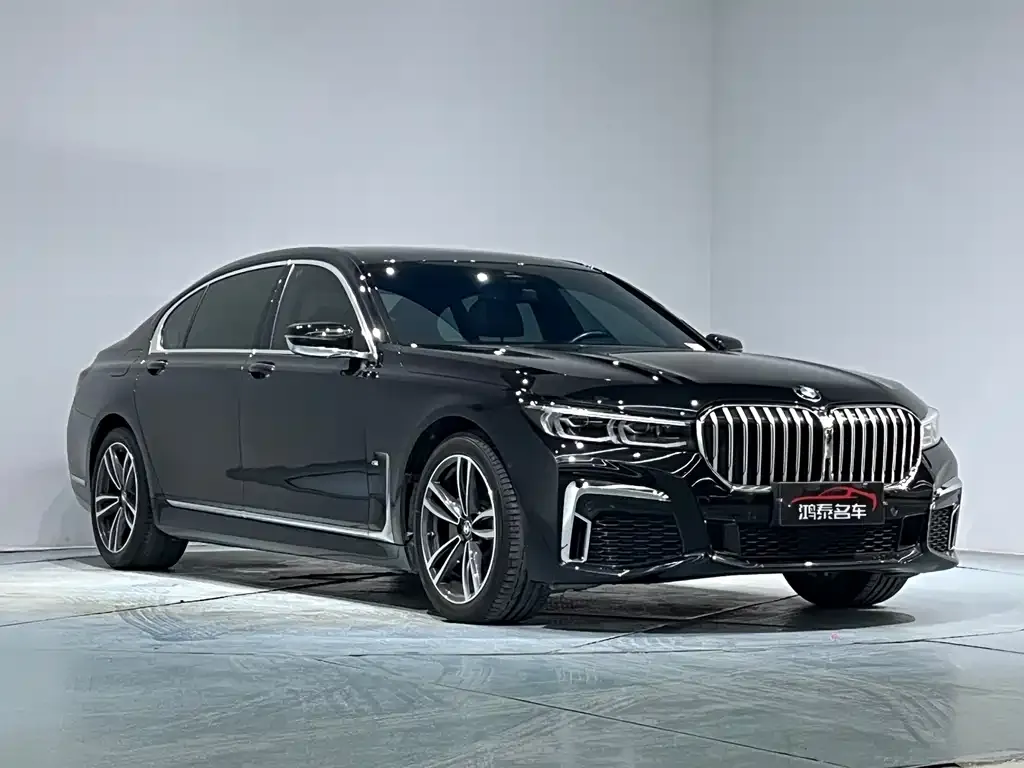 BMW 7 Series — фото 10