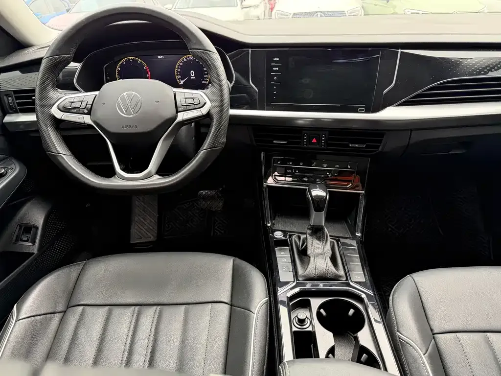 Volkswagen Passat — фото 2