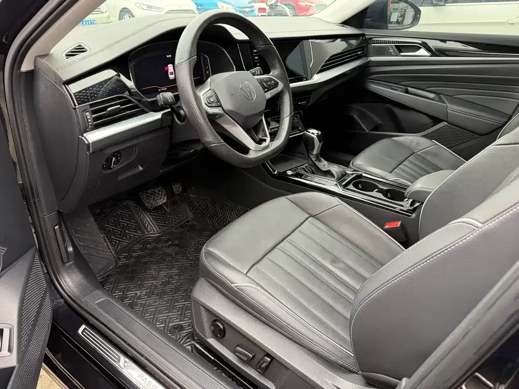 Volkswagen Passat — фото 6
