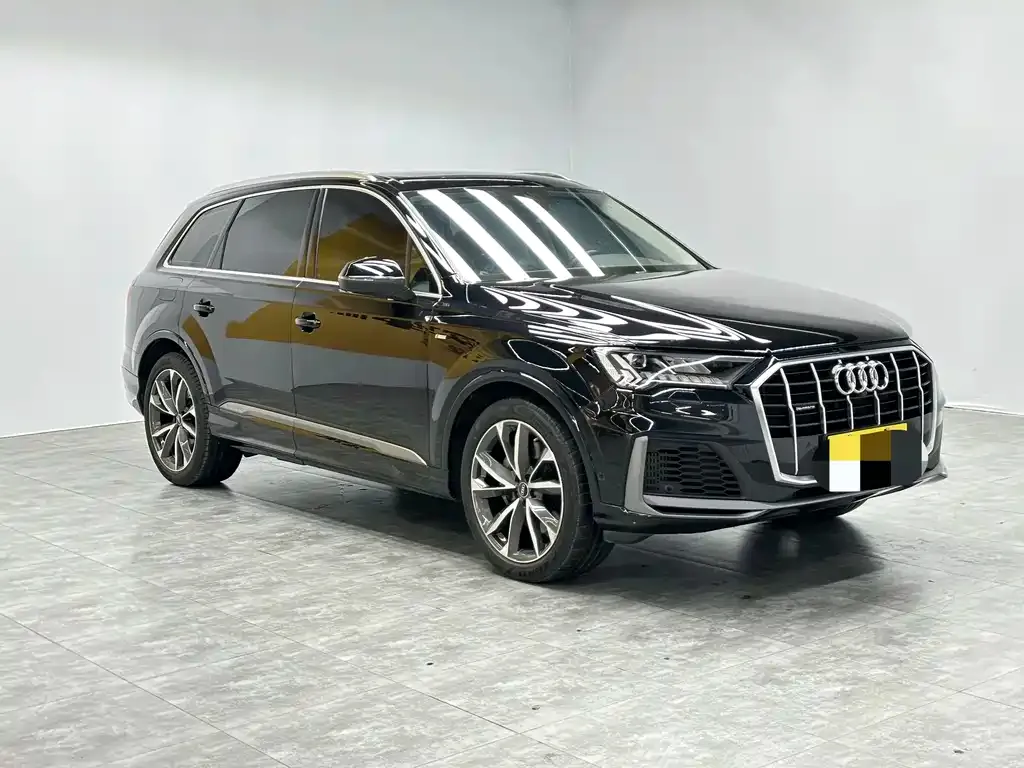 Audi Q7 — фото 6