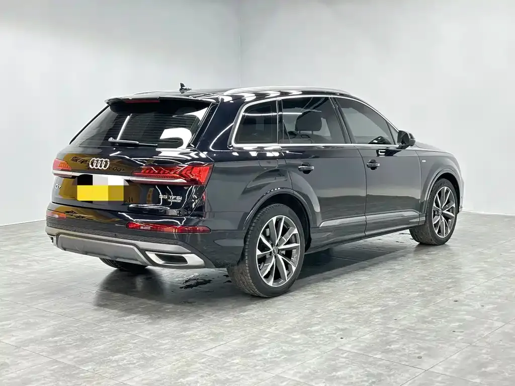 Audi Q7 — фото 4
