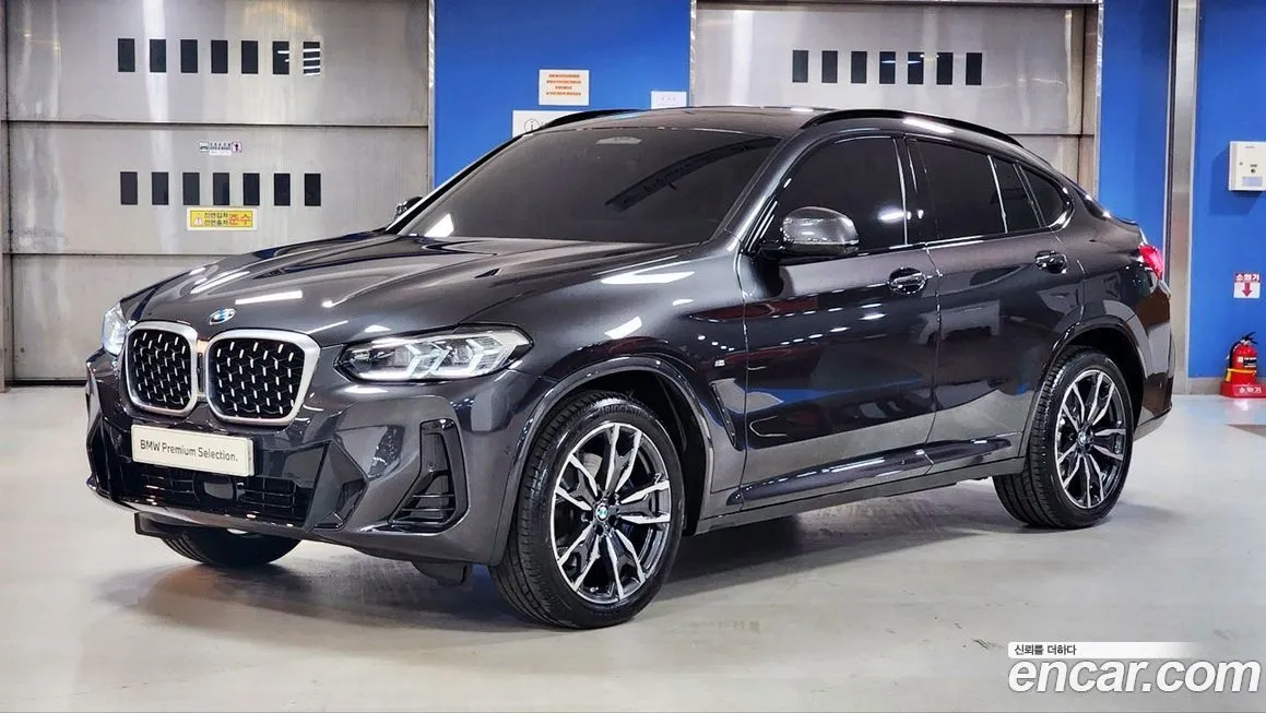 BMW X4 — фото 1
