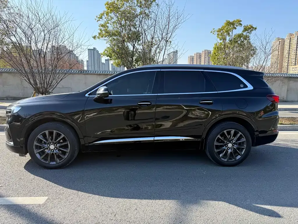 Buick Enclave — фото 6