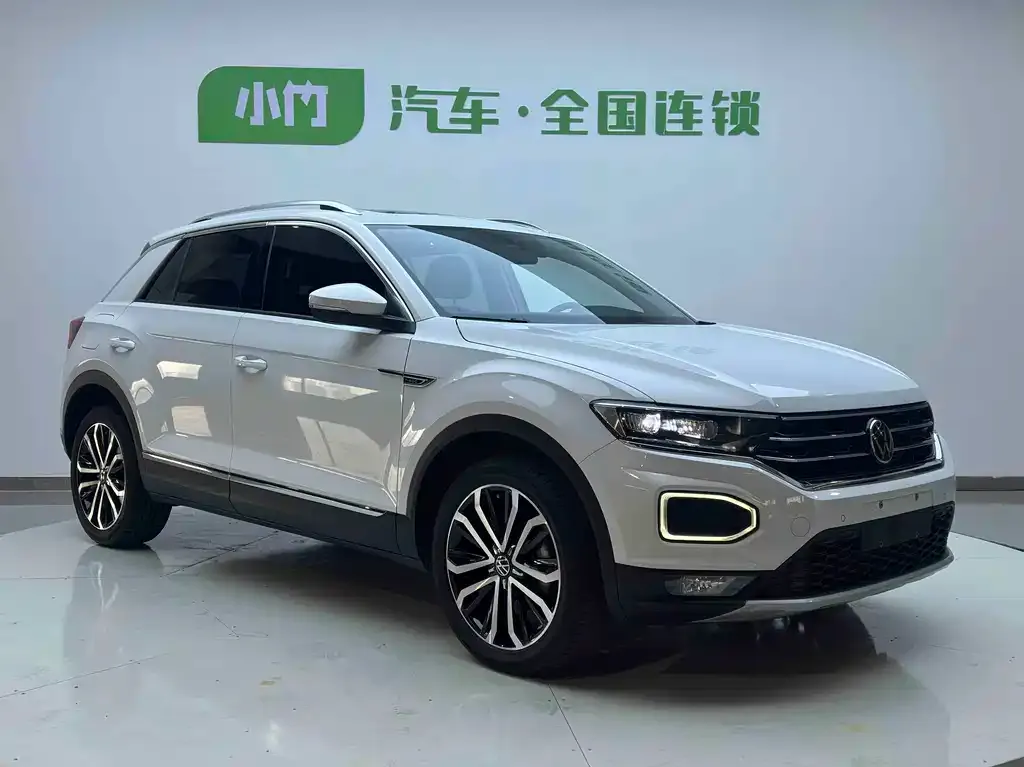 Volkswagen T-Roc — фото 2