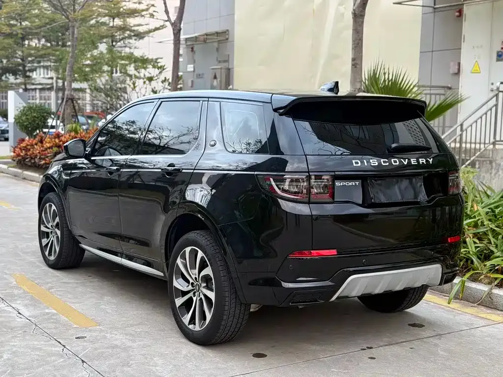 Land Rover Discovery Sport — фото 9