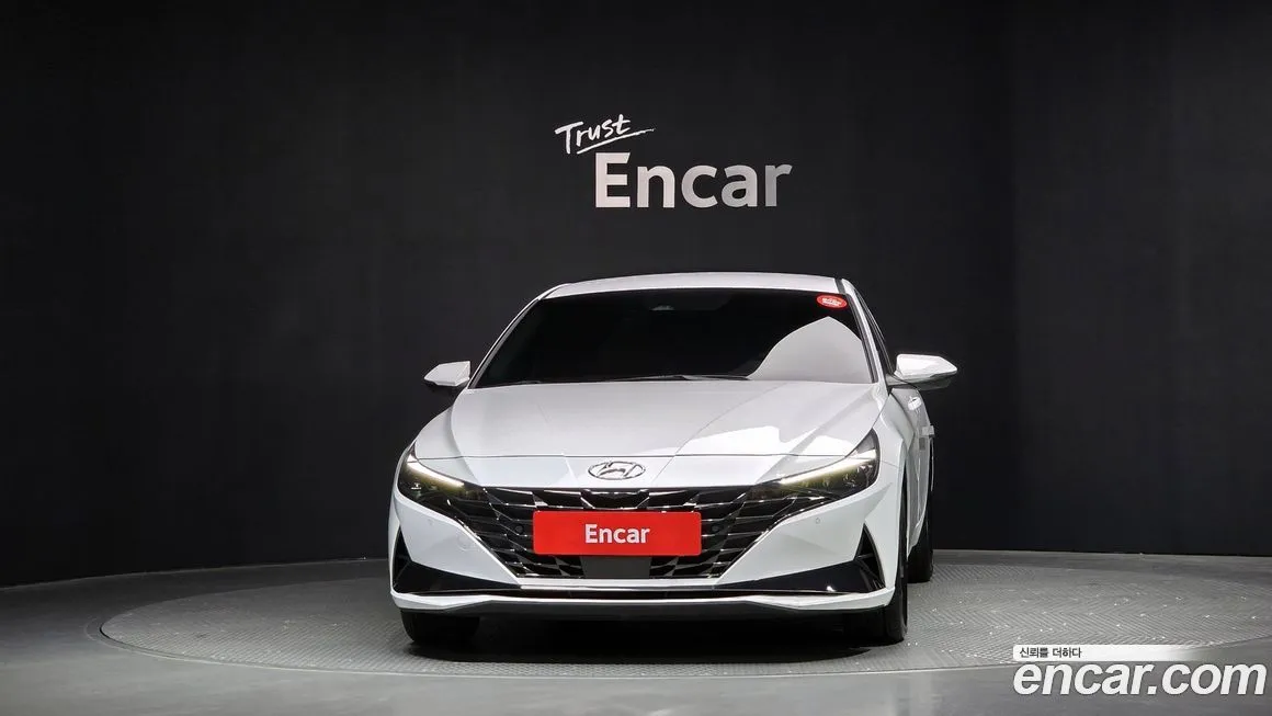 Hyundai AVANTE — фото 2