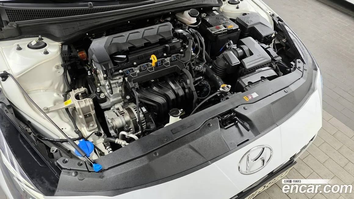 Hyundai AVANTE — фото 4