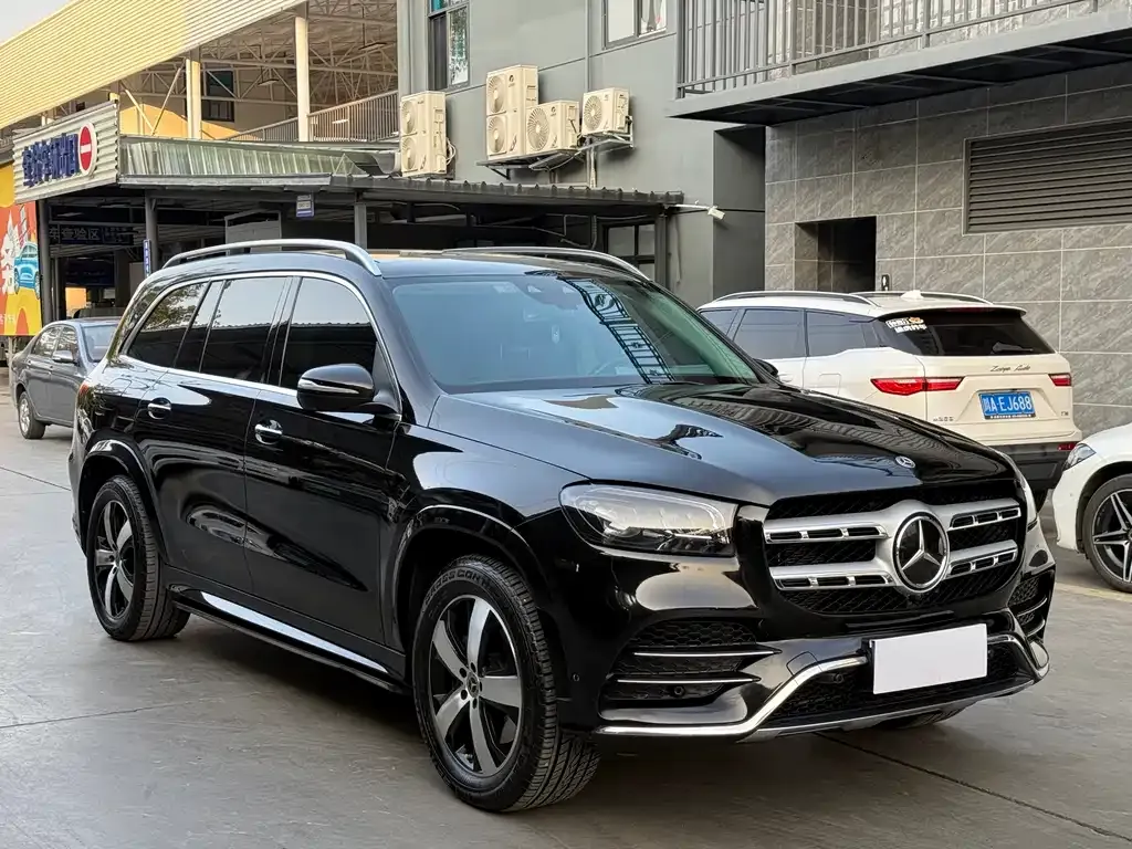 Mercedes-Benz GLS — фото 9