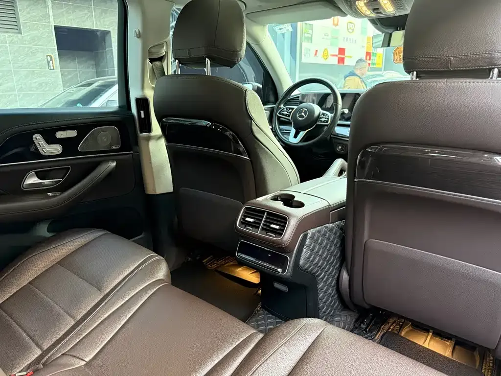 Mercedes-Benz GLS — фото 3