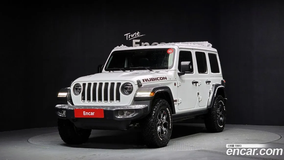 Jeep Wrangler — фото 1