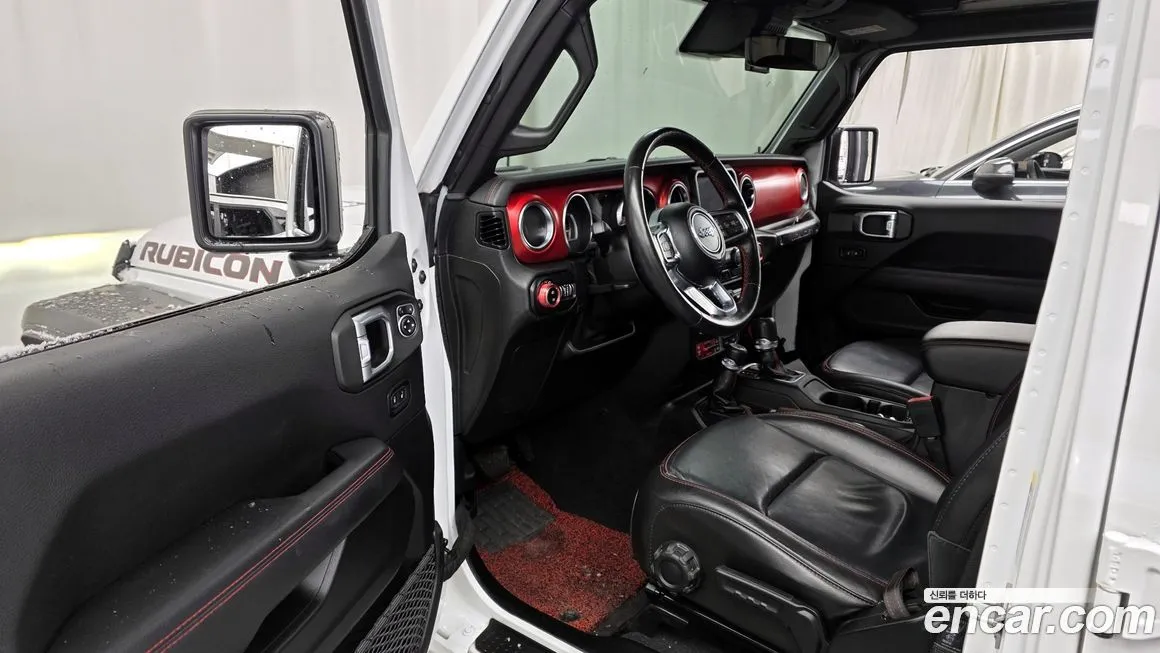 Jeep Wrangler — фото 9