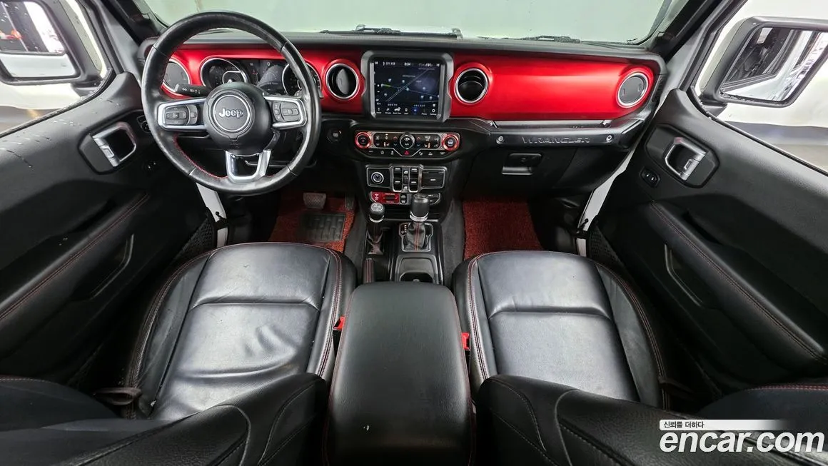 Jeep Wrangler — фото 8