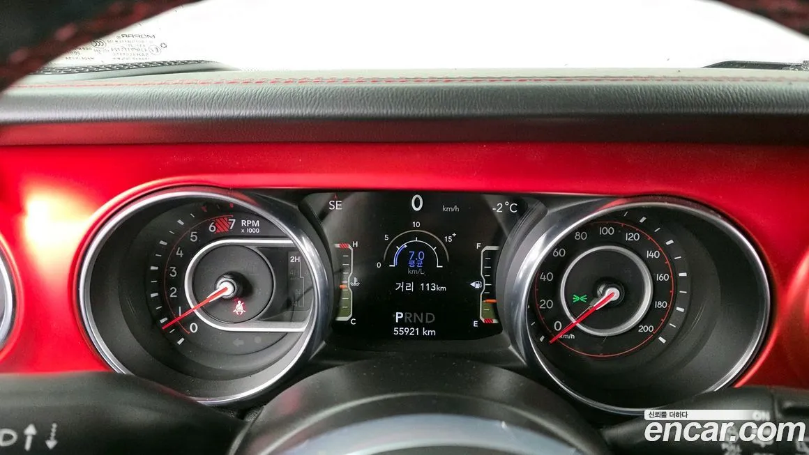 Jeep Wrangler — фото 5