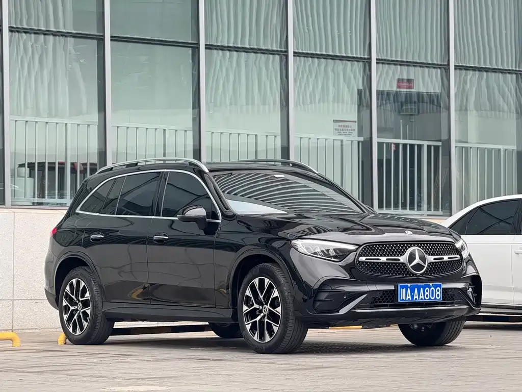 Mercedes-Benz GLC — фото 1