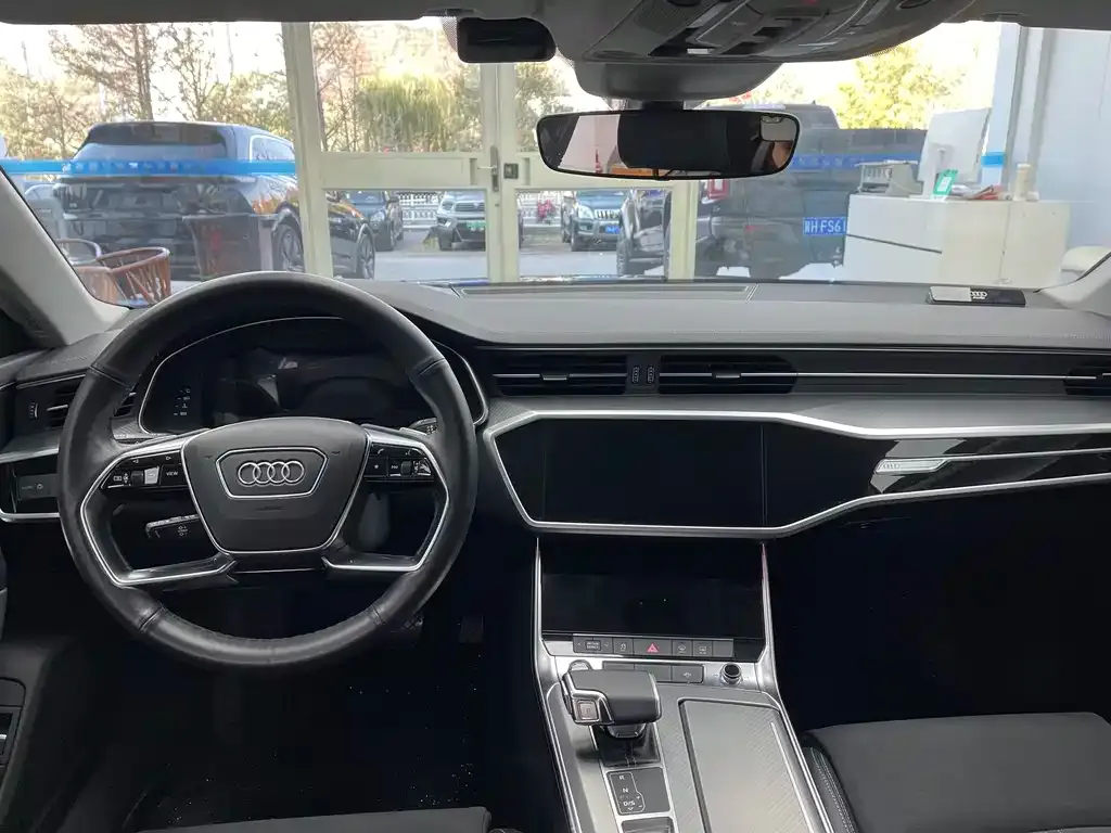 Audi A7L — фото 4