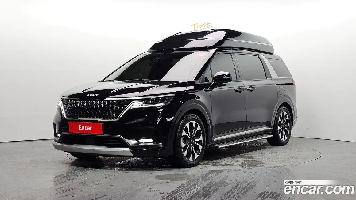 Kia Carnival — фото 1