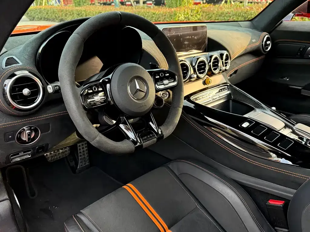 Mercedes-Benz AMG GT — фото 5