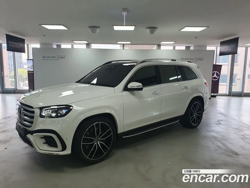 Mercedes-Benz GLS-Class — фото 1
