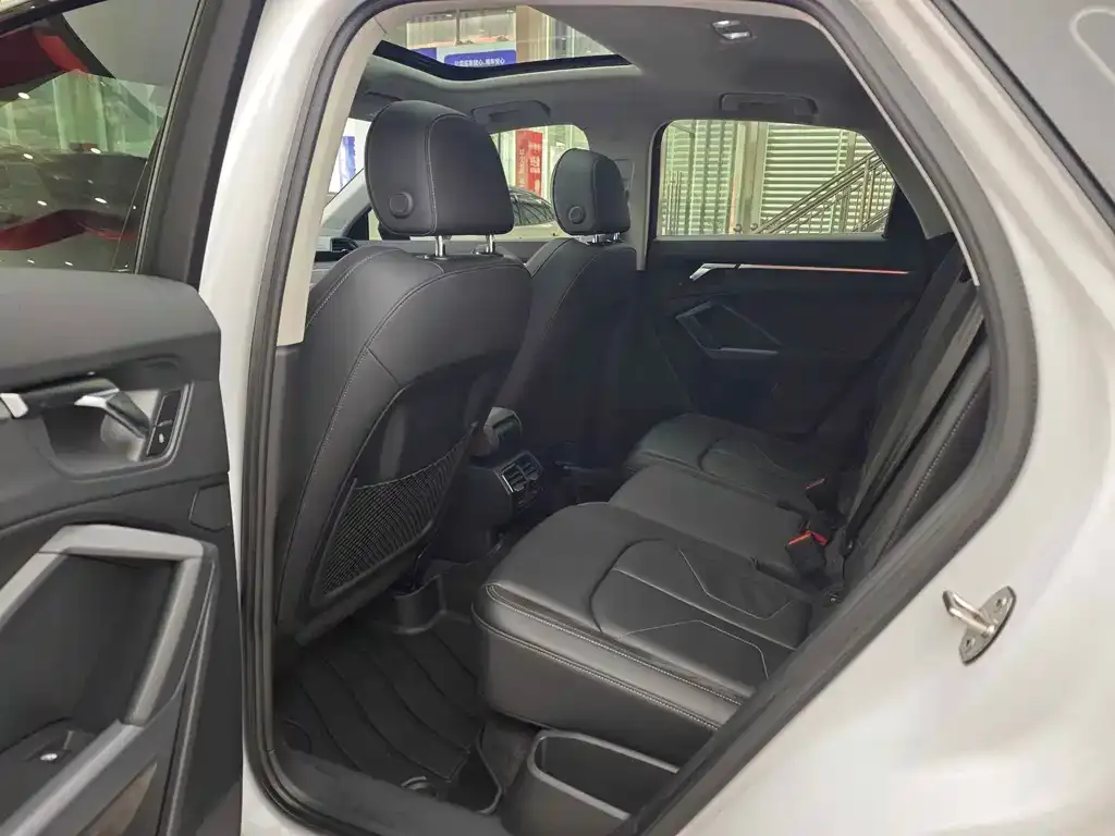 Audi Q3 Sportback — фото 10