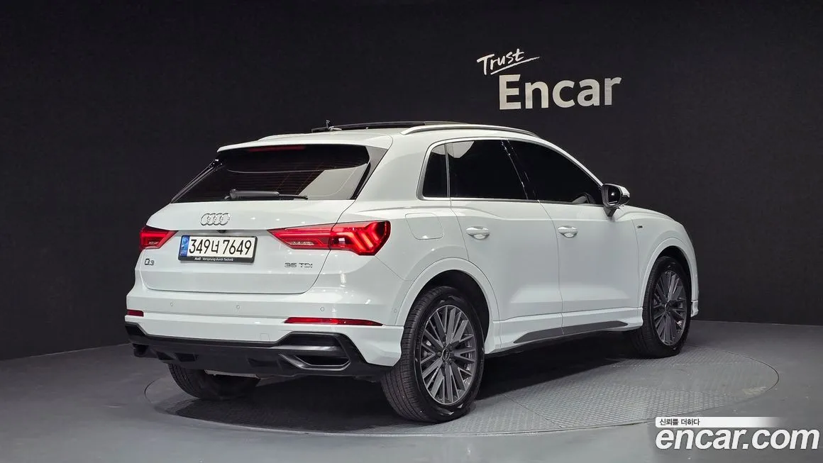 Audi Q3 — фото 2