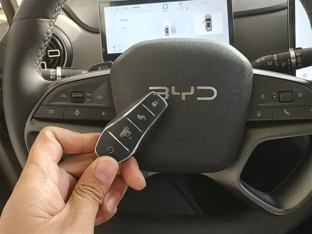 BYD Seal 05 DM-i — фото 3