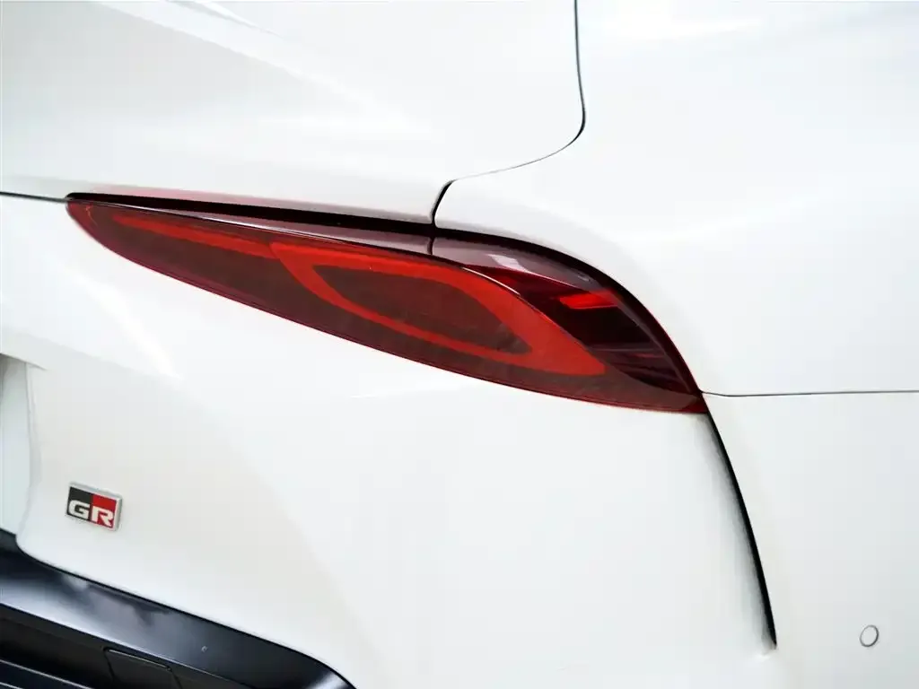 Toyota Supra — фото 3