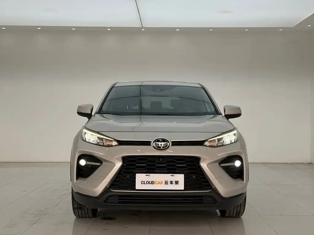 Toyota Wildlander — фото 2