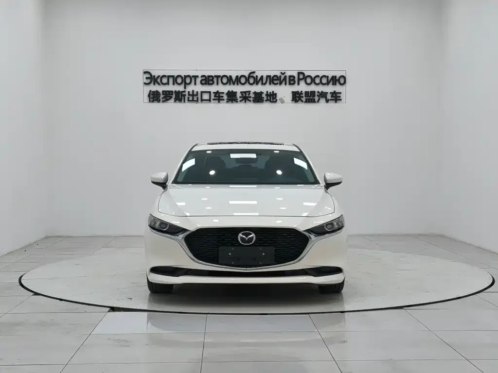 Mazda 3 Axela — фото 2